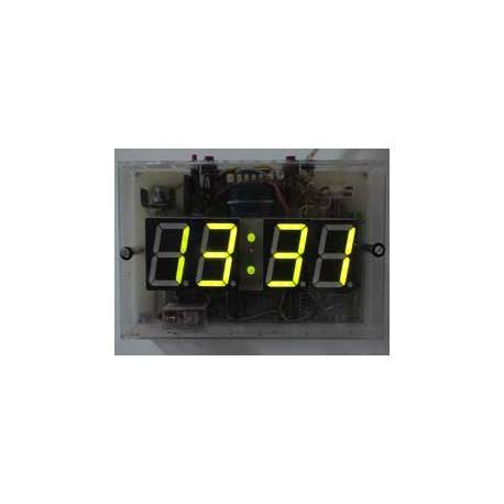 Reloj digital con display